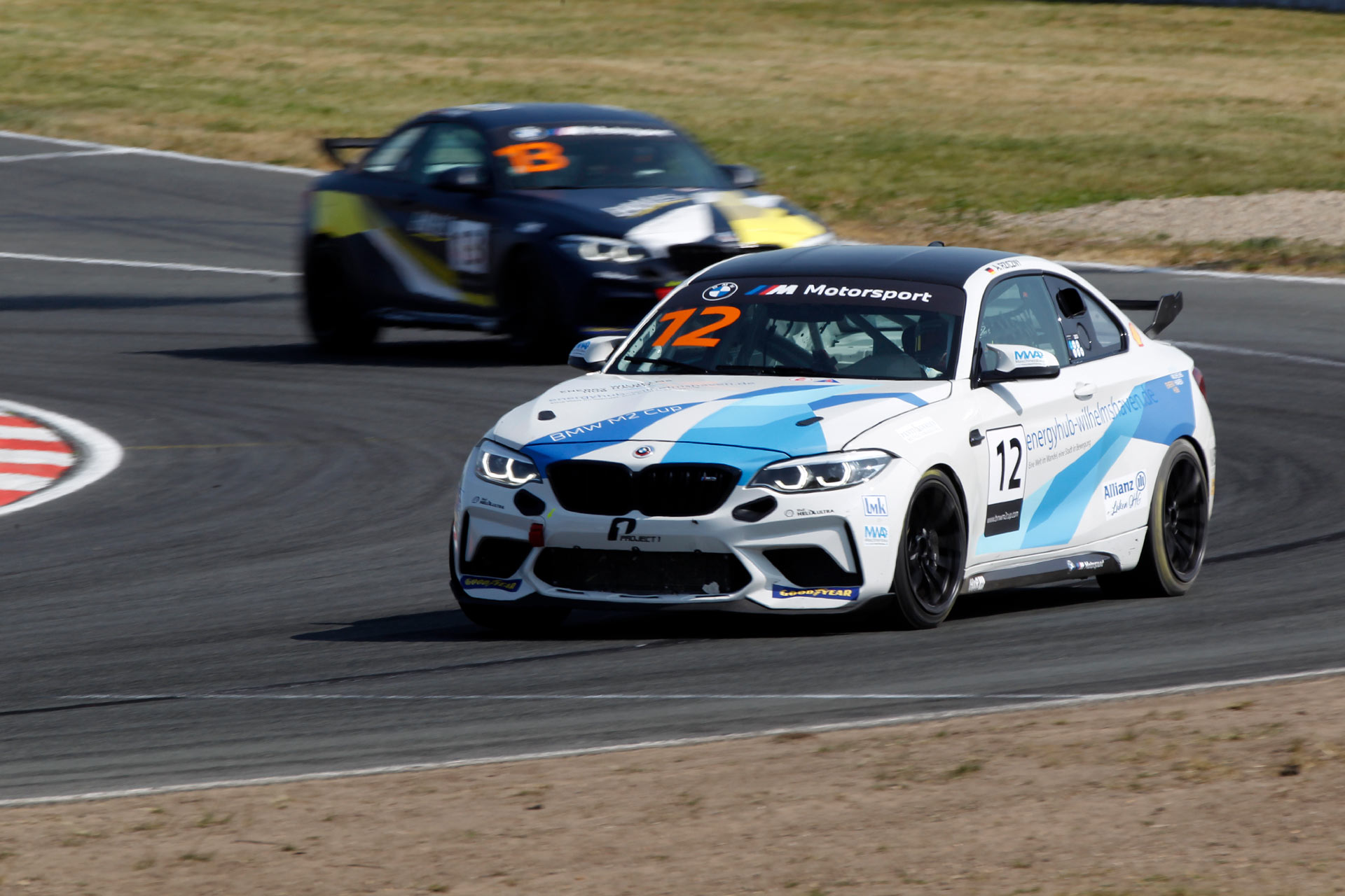 Adrian Rziczny beim Saisonauftakt des BMW M2 Cup 2023 in Oschersleben